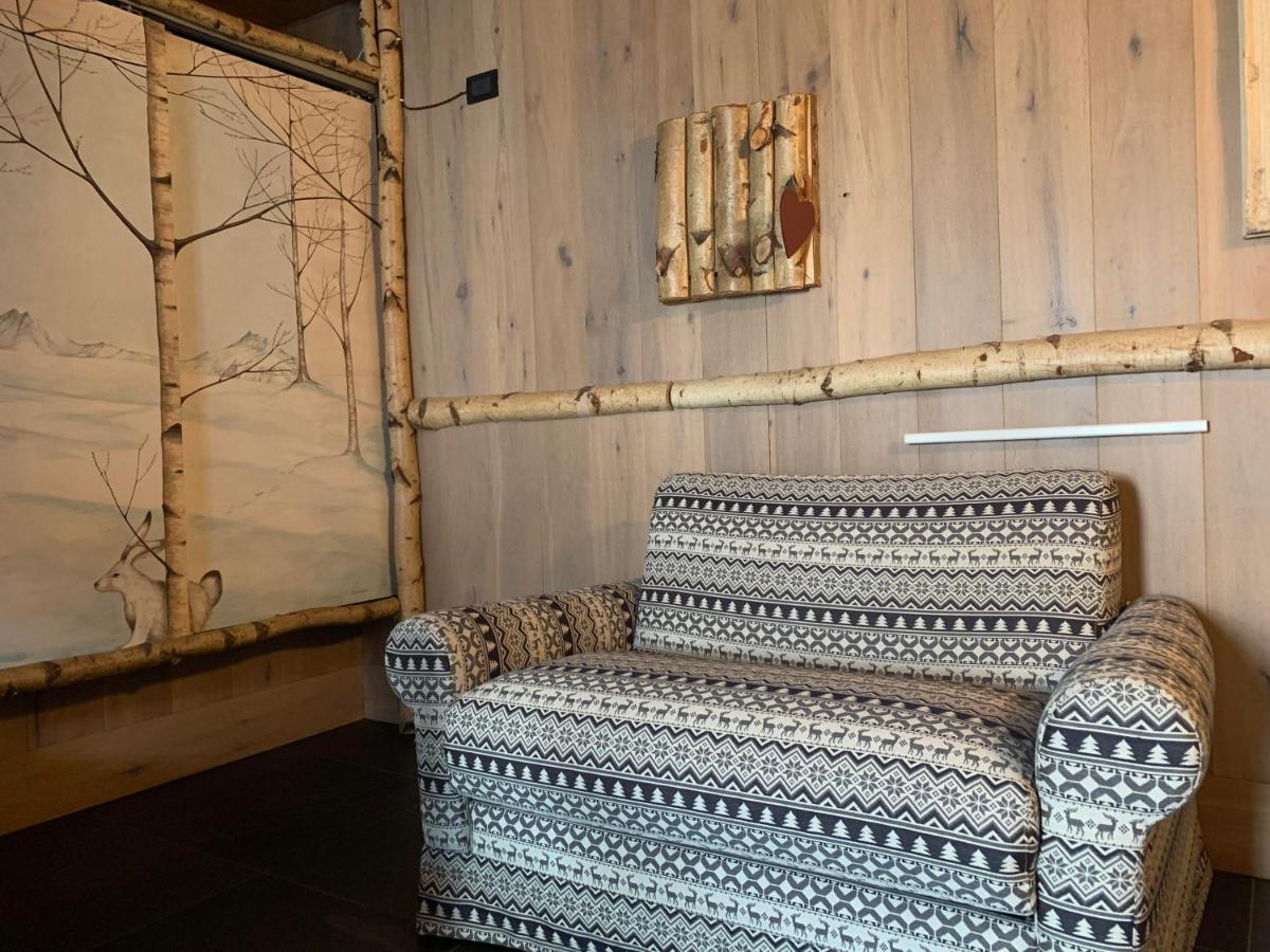 Hotel Letterario Locanda Collomb La Thuile Zewnętrze zdjęcie