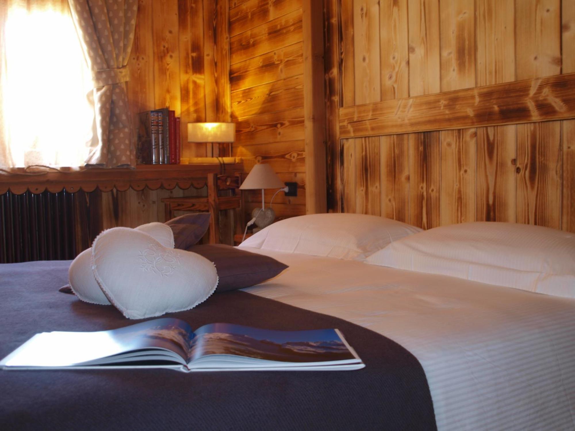 Hotel Letterario Locanda Collomb La Thuile Pokój zdjęcie