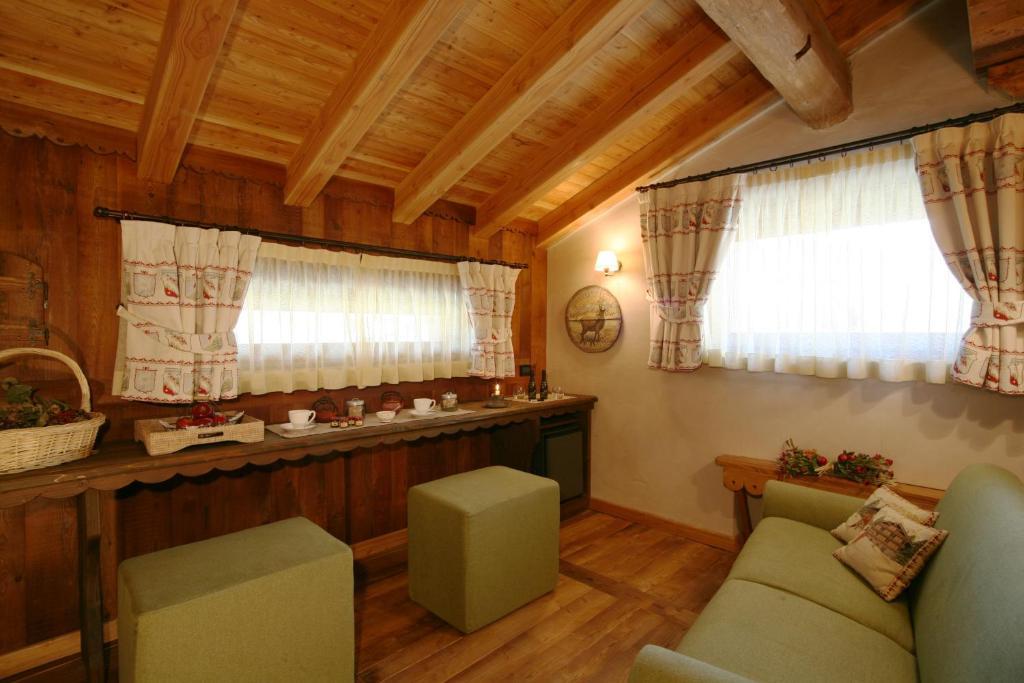 Hotel Letterario Locanda Collomb La Thuile Pokój zdjęcie