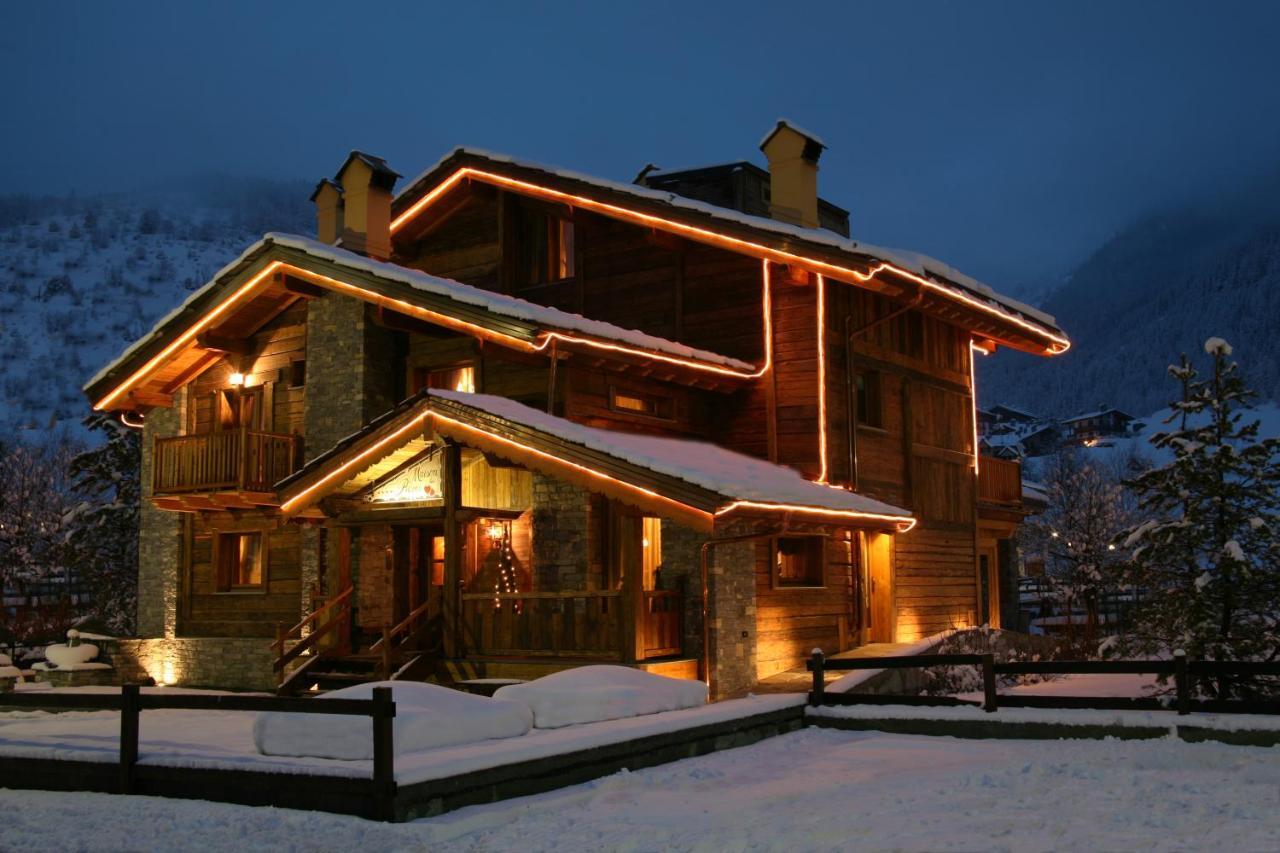 Hotel Letterario Locanda Collomb La Thuile Zewnętrze zdjęcie